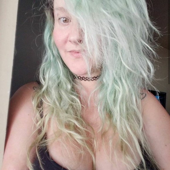 🍄🍄🍄🍄🍄🍄🍄🍄 - Picture 2 of 16